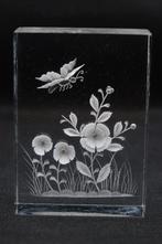 vintage lucite paperweight, Ophalen of Verzenden, Overige typen