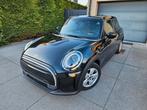 MINI Cooper 1.5 // NAVI / CRUISE / AUTOMAAT / * TOP DEAL *, Auto's, Mini, Euro 6, Zwart, USB, Bedrijf