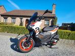 Aprilia SR-GT Sport 125, Motoren, Scooter, Bedrijf, 125 cc, 11 kW of minder