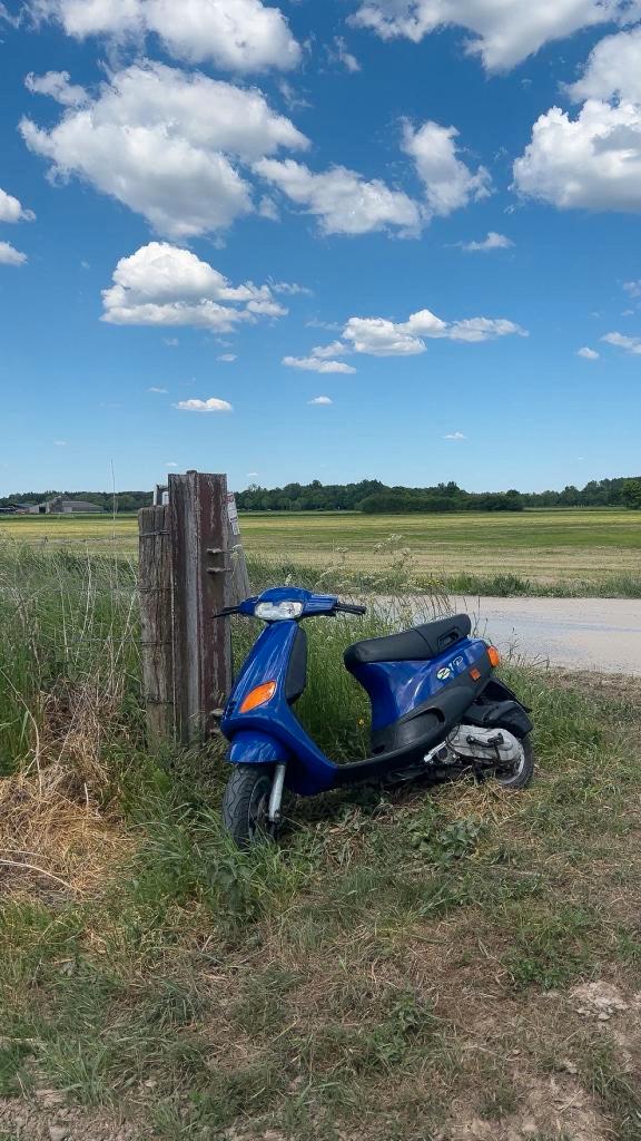 piaggio zip type 3, Fietsen en Brommers, Scooters | Piaggio, Zo goed als nieuw, Zip, Klasse B (45 km/u), Tweetakt, Ophalen