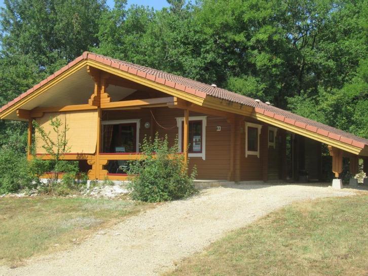 Chalet in Finse stijl te koop in de regio Cahors, Frankrijk, Immo, Buitenverblijven te koop, Chalet
