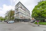Appartement à louer à Charleroi, 4 chambres, 4 pièces, Appartement, 159 kWh/m²/an