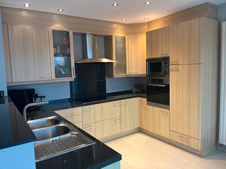 Keuken, Huis en Inrichting, Keuken | Complete keukens, Gebruikt, U-keuken, Bruin, Graniet of Steen, Ophalen