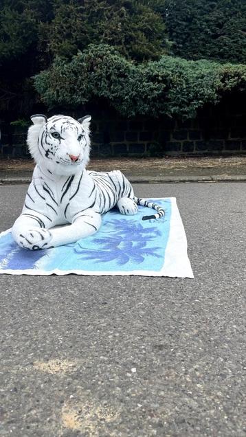 Peluche Tigre Blanc beschikbaar voor biedingen