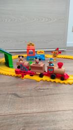 Trein Mickey mouse town, Kinderen en Baby's, Speelgoed | Houten speelgoed, Ophalen