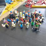 Ensemble Lego 9293 Travailleurs communautaires (1996), Ensemble complet, Lego, Utilisé, Enlèvement ou Envoi