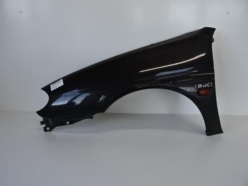 SPATBORD LINKS VOOR Renault Megane Coupé (DA), Auto-onderdelen, Carrosserie, Spatbord, Renault, Voor, Links, Gebruikt