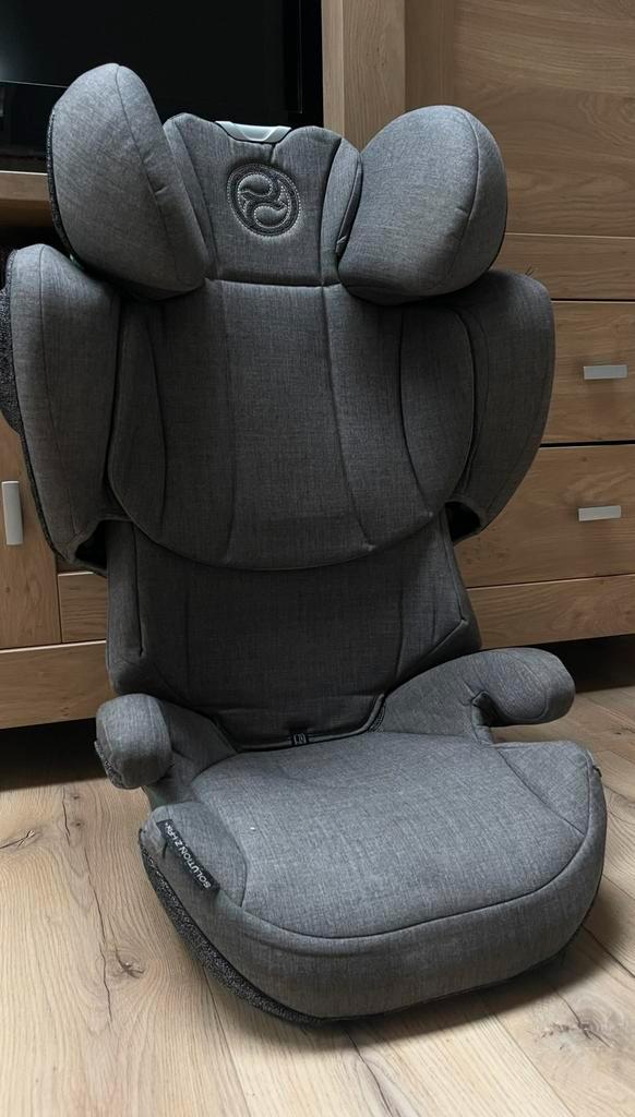 Autostoel i-Size Solution Z i-Fix Plus - Soho Grey, Kinderen en Baby's, Autostoeltjes, Zo goed als nieuw, Slaapstand, Ophalen