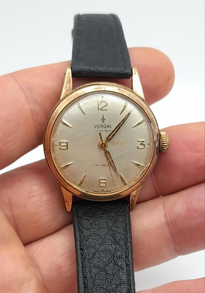 Vintage verguld heren horloge Verdal Swiss, Handtassen en Accessoires, Horloges | Heren, Gebruikt, Polshorloge, Staal, Leer, Ophalen of Verzenden