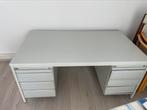 2 bureaus te koop. 120euro voor beide, Ophalen, Gebruikt, Bureau