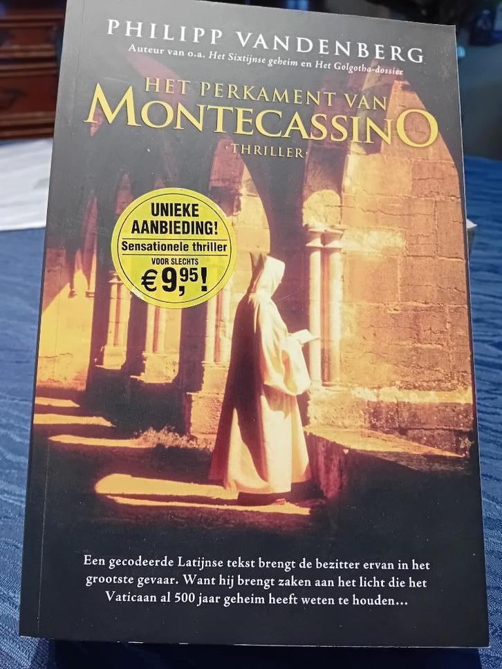 Het Perkament van Montecassino, Boeken, Thrillers, Zo goed als nieuw, Ophalen of Verzenden