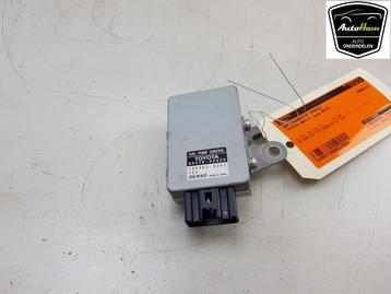 ORDINATEUR POMPE A CARBURANT RAV4 (A4) (|8957042030|), Utilisé, Toyota