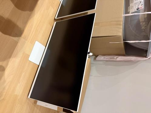 Samsung M8 monitor - 32 inch 4K, Computers en Software, Monitoren, Zo goed als nieuw, 61 t/m 100 Hz, HDMI, Thunderbolt, USB-C