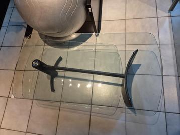 salontafel glas beschikbaar voor biedingen