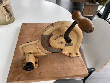 Antieke vintage vlees snijmachine