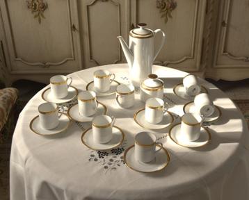Baudour porseleinen koffieset  beschikbaar voor biedingen