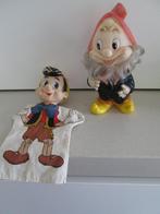 Famosa;2 stuks rubber toys 1 handpop Pinokio en 1 kabouter, Antiek en Kunst, Ophalen of Verzenden