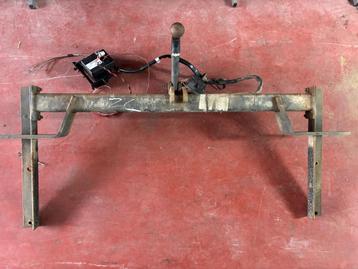 ATTACHE REMORQUE OPEL ZAFIRA C TOURER beschikbaar voor biedingen