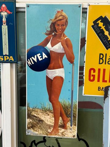 Panneau publicitaire Nivea rare 