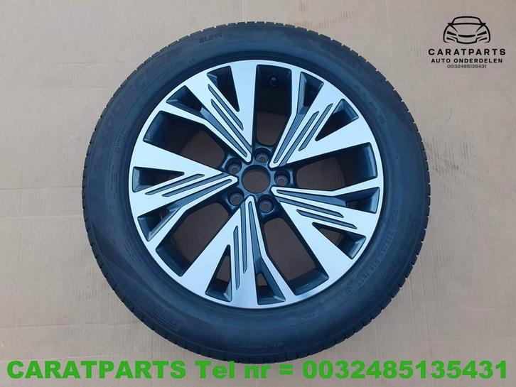 89A601025C 89A601025AN Audi Q4 velg Q4 e-tron 19 inch 255 55, Auto-onderdelen, Banden en Velgen, Band(en), Gebruikt