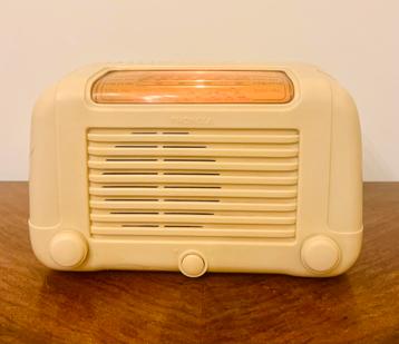 VINTAGE ITALIAANSE BUIZENRADIO PHONOLA 5539 BAKELIET RADIO beschikbaar voor biedingen