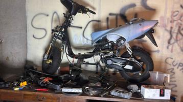 Tgb hook, Fietsen en Brommers, Ophalen, Gebruikt, 70 cc, NRG