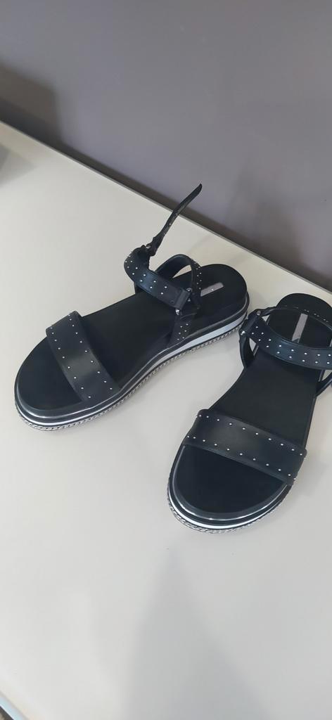 Sandales Gaudy NEUVES (pt39), Kleding | Dames, Schoenen, Nieuw, Ophalen