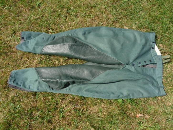 Oude motor broek , weinig gedragen , ideaal voor oldtimer, Motoren, Kleding | Motorkleding, Broek | leer, Dames, Heren, Tweedehands