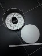 Savarin ronde springvorm met een diameter van 24 cm, Ophalen, Gebruikt, Taarten, Bakvorm