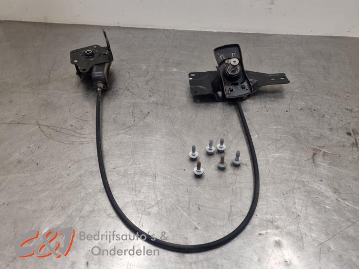 Ophangmechaniek reservewiel van een Renault Master, Auto-onderdelen, Ophanging en Onderstel, Renault, Gebruikt, 3 maanden garantie