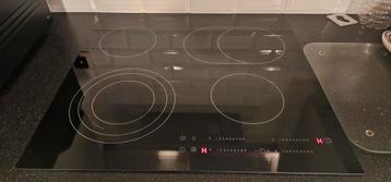 Plaque de cuisson en verre noir DAGLIG IKEA disponible aux enchères