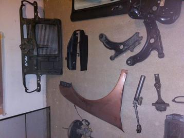 golf iv 3deurs onderdelen beschikbaar voor biedingen