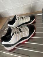 Air Jordan 11 Low White Bred, Kleding | Dames, Schoenen, Ophalen