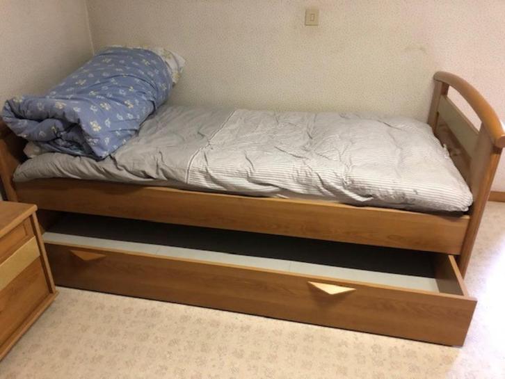 1-PERSOONSBED MET LADE+NACHTKAST+DEKBEDOVERTREK+KUSSEN/SLOOP, Huis en Inrichting, Slaapkamer | Bedden, Gebruikt, Eenpersoons, 100 cm