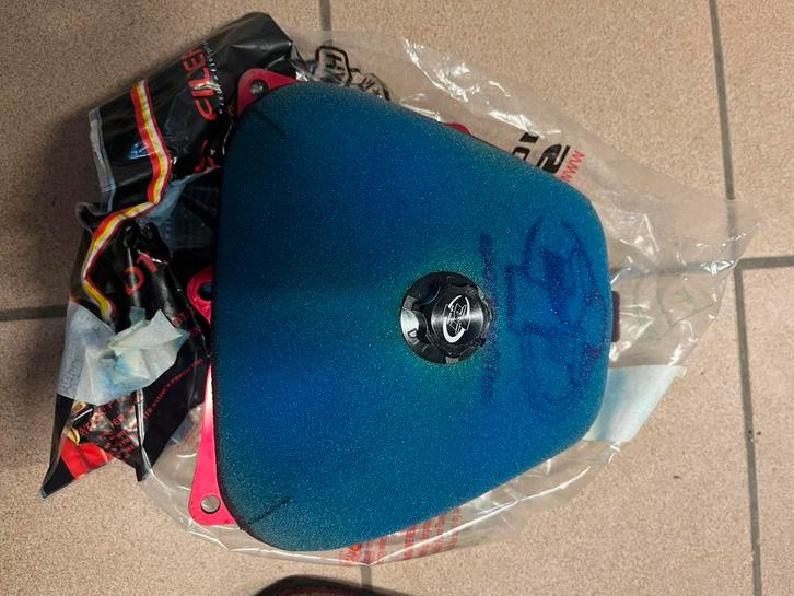 Onderdelen yzf 250 2019-2023, Kinderen en Baby's, Kinderkleding | Mutsen, Sjaals en Handschoenen, Zo goed als nieuw, Ophalen