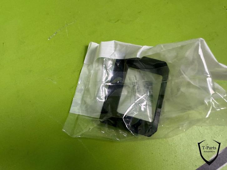 skoda vw golf Afdekking voor radarsensor 5G0 907 225 C, Auto-onderdelen, Carrosserie, Bumper, Skoda, Gebruikt