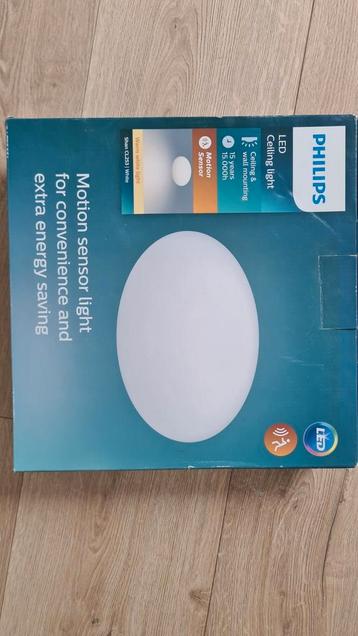 Philips Shan  led plafondlamp met sensor beschikbaar voor biedingen