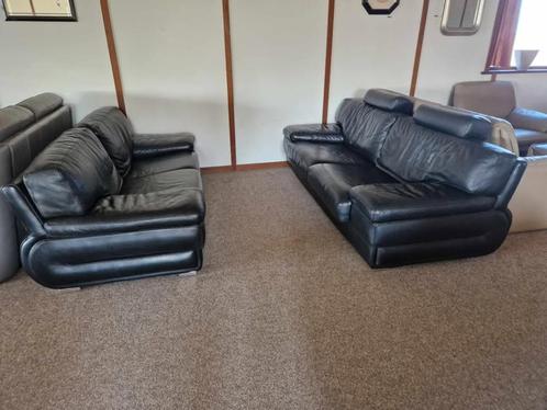 ZWARTE BUFFELLEDEREN SALON 3 EN 2 ZIT, Huis en Inrichting, Zetels | Zetels, Gebruikt, Leer, Ophalen