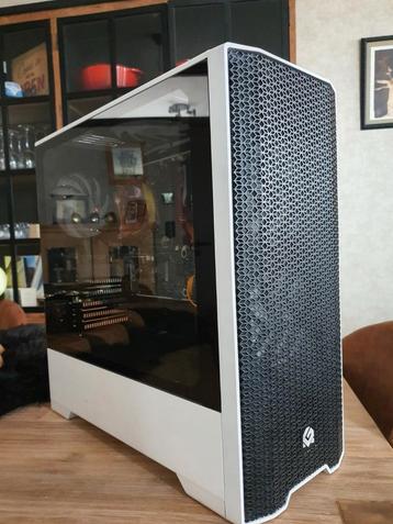 Desktop setup i5 4590s 10gb/Amd R7/1tb/win11 beschikbaar voor biedingen