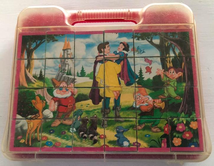 vintage puzzle cubes Clementoni Sneeuwwitje in valiesje, Kinderen en Baby's, Speelgoed | Houten speelgoed, Gebruikt, Overige typen