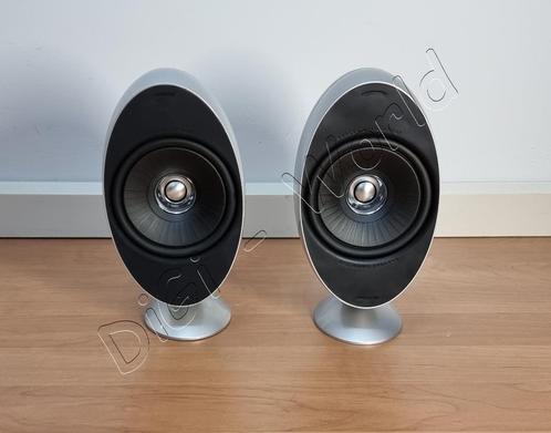 KEF 3005 hoogglans zilvergrijs, Audio, Tv en Foto, Luidsprekerboxen, Zo goed als nieuw, Front, Rear of Stereo speakers, 60 tot 120 watt