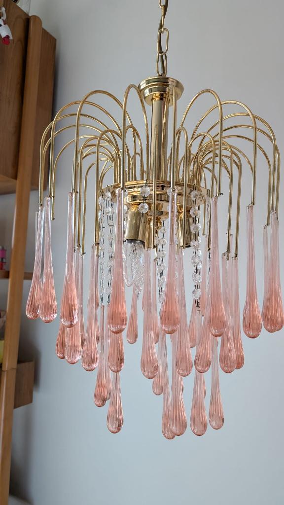 Vintage roze teardrop luster, Maison & Meubles, Lampes | Lustres, Utilisé, Verre, Métal, Enlèvement