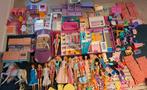 Lot de Barbie, accessoires, Disney, meubles et plus encore., Enlèvement ou Envoi, Utilisé, Barbie