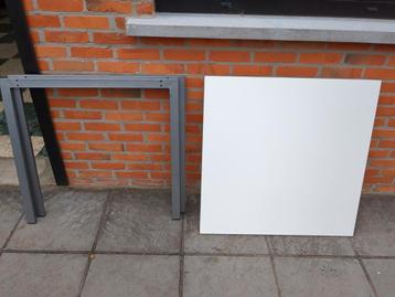 Ikea Mella bureau tafel beschikbaar voor biedingen