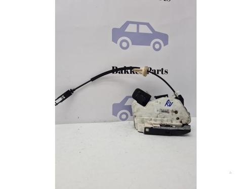 Deurslot Mechaniek 4Deurs rechts-voor van een Volkswagen Gol, Auto-onderdelen, Carrosserie, Volkswagen, Gebruikt, 3 maanden garantie