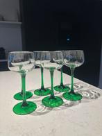 Luminarc wijnglazen - set van 6 of 12 - groene steel, Verzamelen, Glas en Drinkglazen, Ophalen, Zo goed als nieuw