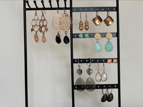Verschillende oorbellen tussen 1,5 - 4€!, Handtassen en Accessoires, Oorbellen, Zo goed als nieuw, Hangers, Ophalen of Verzenden