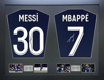 Signed shirts messi&mbappe beschikbaar voor biedingen