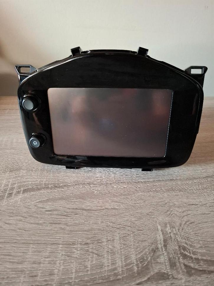 autoradio toyota aygo, Auto diversen, Autoradio's, Zo goed als nieuw, Ophalen of Verzenden