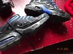 Chaussures de sport. pointure 41, Ophalen